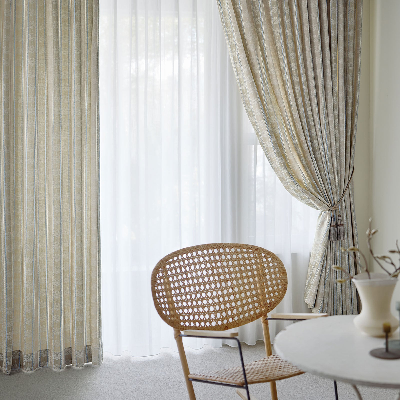 D-8063 Drapeableの画像です