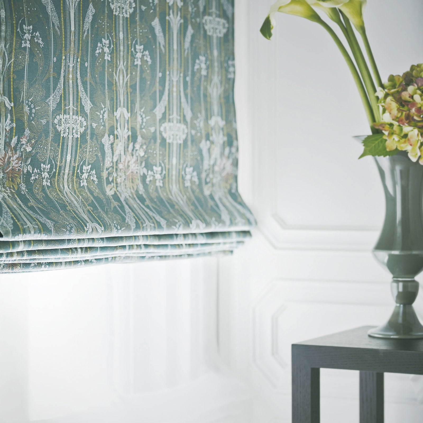 D-8105 mila schonの画像です