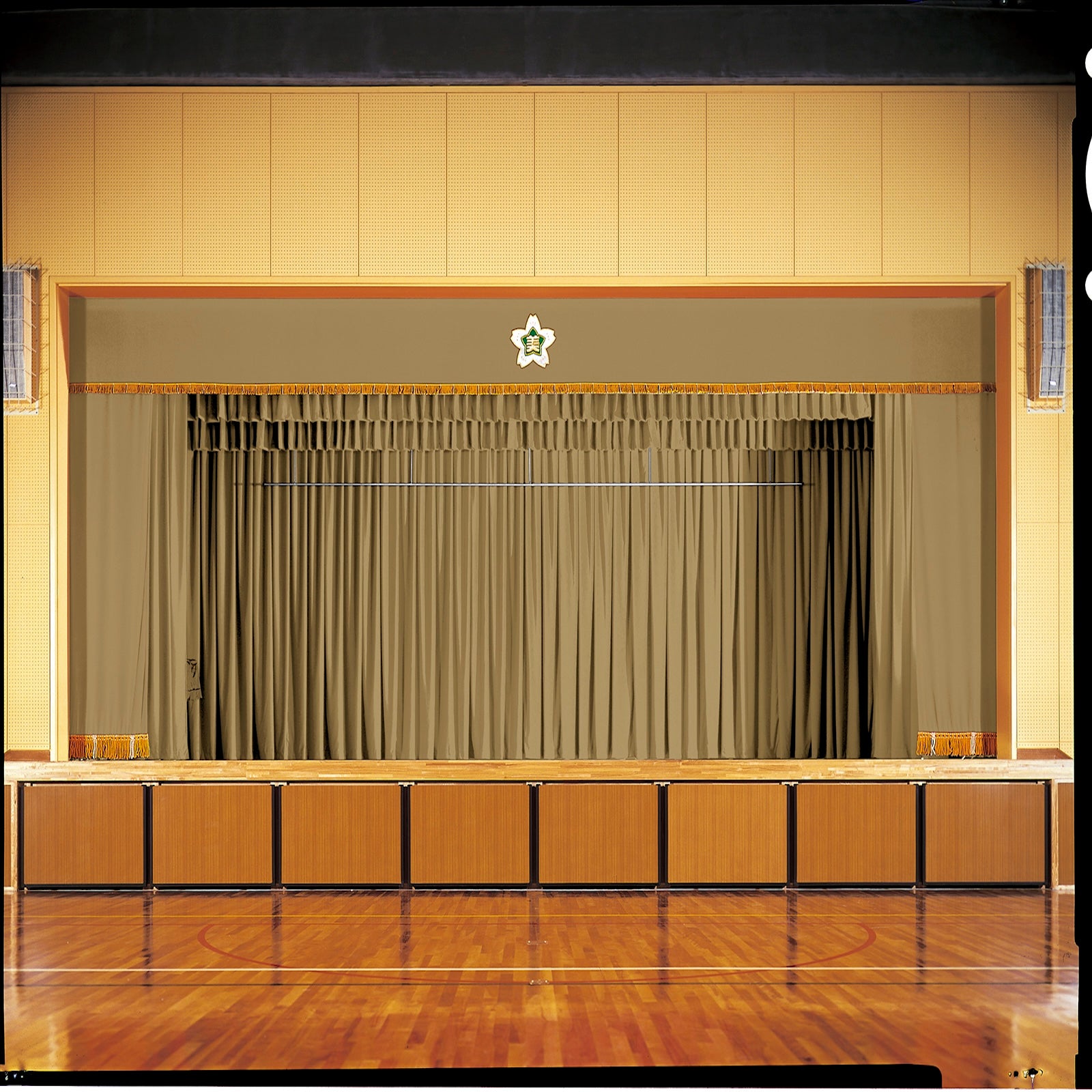 ニューナイトシティの画像です