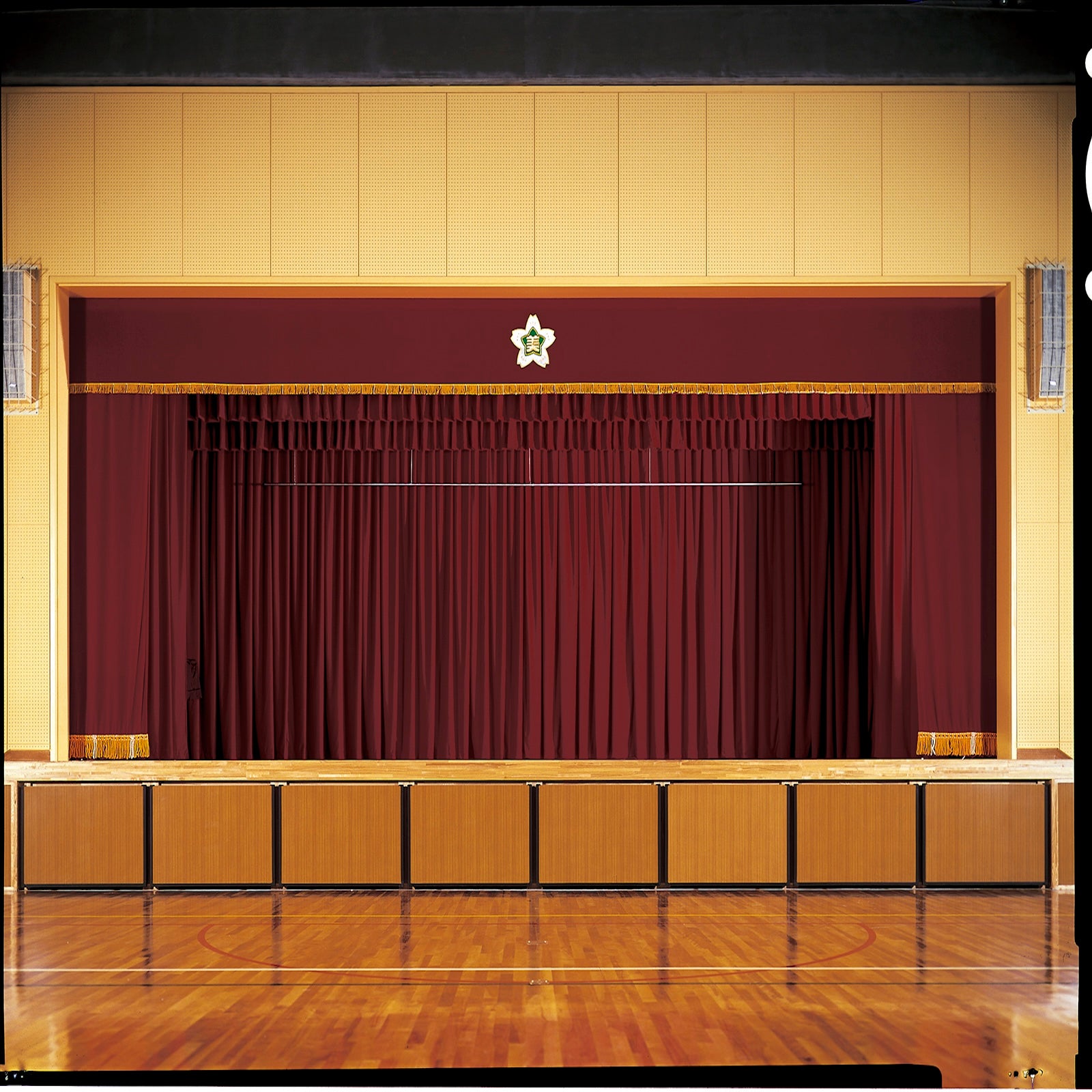 ニューナイトシティの画像です